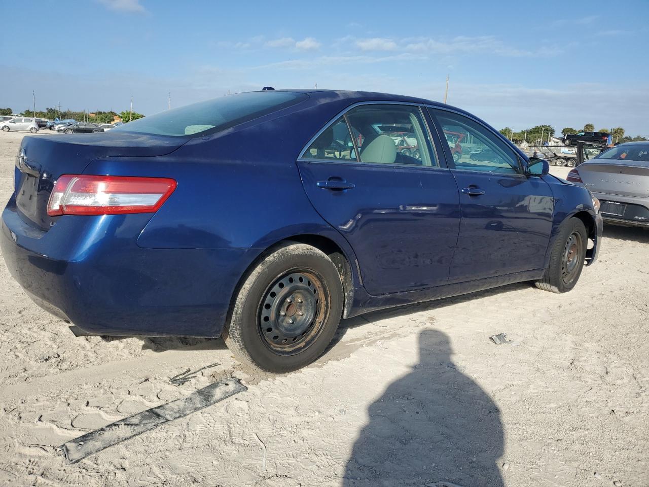 Lot #3029398682 2011 TOYOTA CAMRY BASE