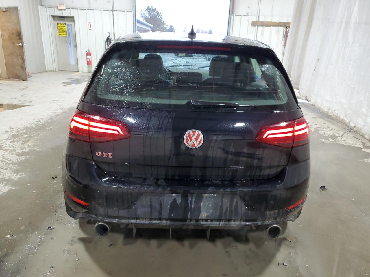 Lot #3029644069 2019 VOLKSWAGEN GTI S