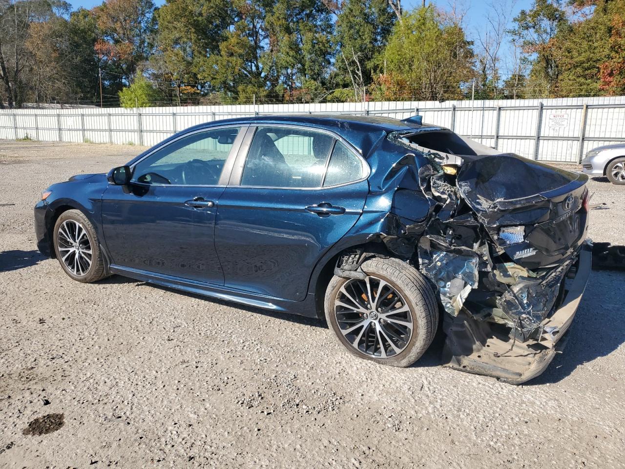 Lot #3042003186 2019 TOYOTA CAMRY L