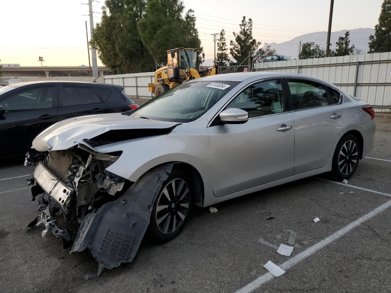  Salvage Nissan Altima