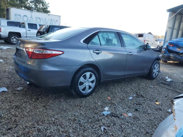 VIN 4T1BF1FK4HU679762 2017 TOYOTA CAMRY no.3