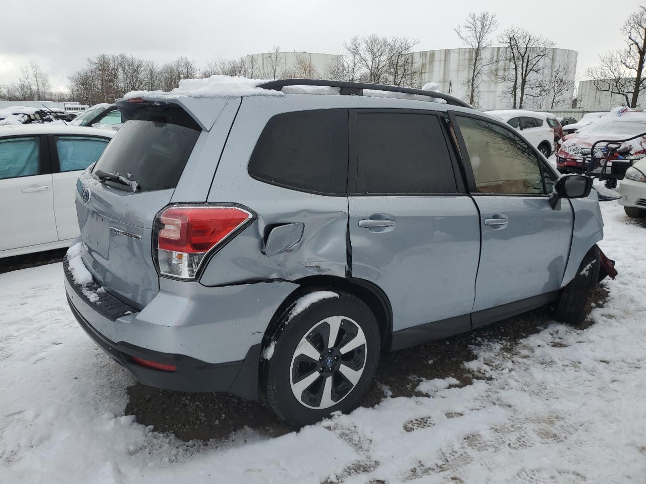 Lot #3040717766 2018 SUBARU FORESTER 2