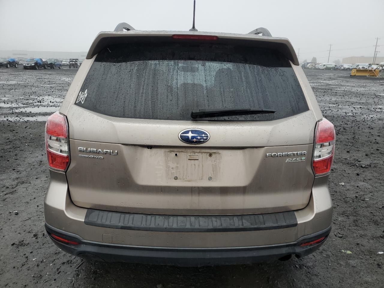 Lot #3042061201 2014 SUBARU FORESTER 2