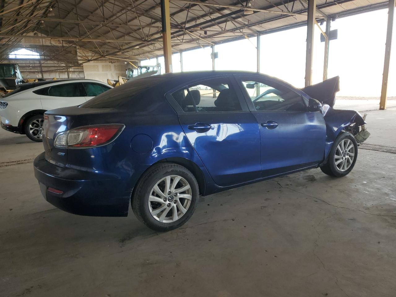 Lot #3044817011 2013 MAZDA 3 I