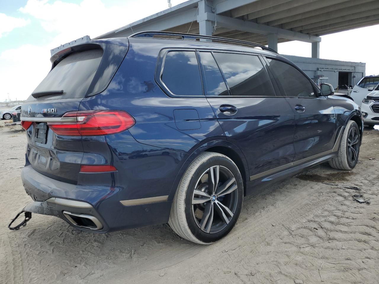 Lot #3049541677 2021 BMW X7 M50I