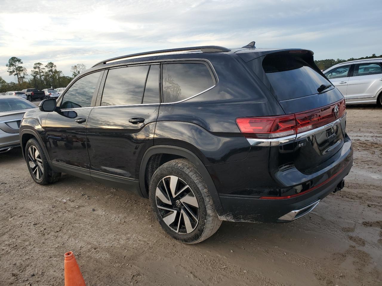 Lot #3024350577 2024 VOLKSWAGEN ATLAS SE