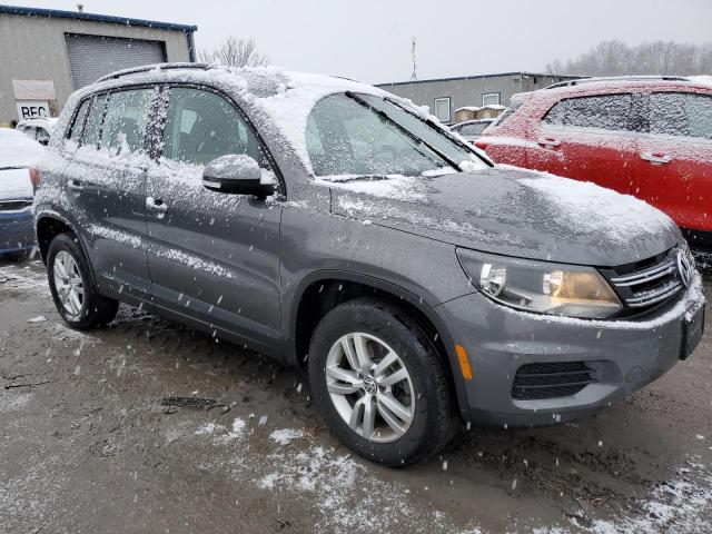 VIN WVGBV7AX1GW600138 2016 VOLKSWAGEN TIGUAN no.4