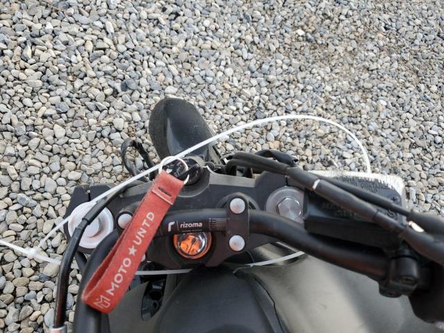2011 YAMAHA FZ8 N JYARN27EXBA001493