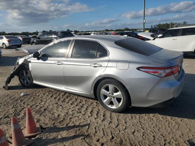 Vin: 4t1c11ak2lu939787, lot: 82628534, toyota camry le 20202