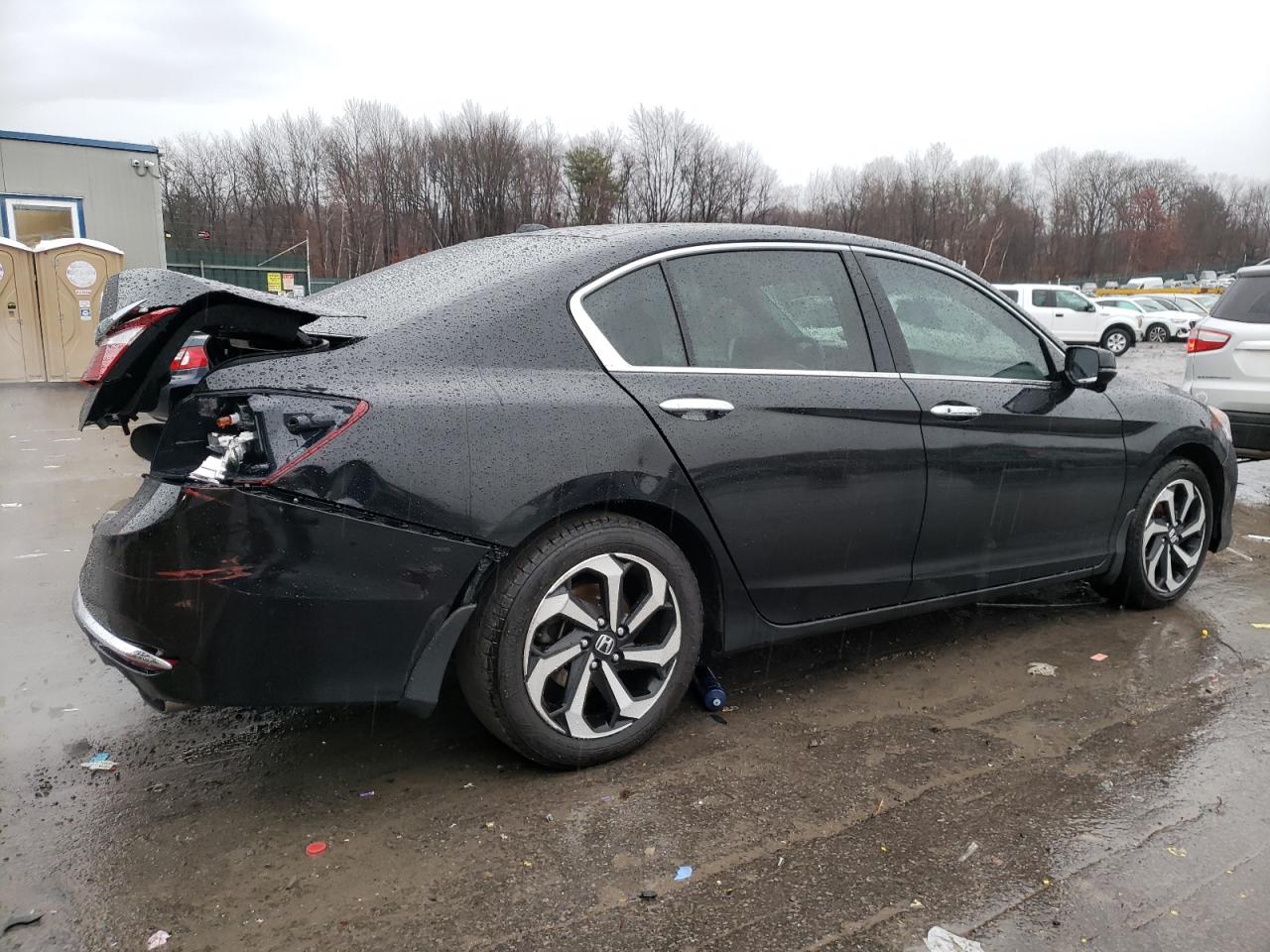 Lot #3026044024 2017 HONDA ACCORD EX