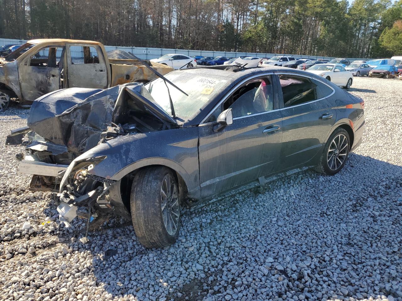  Salvage Hyundai SONATA