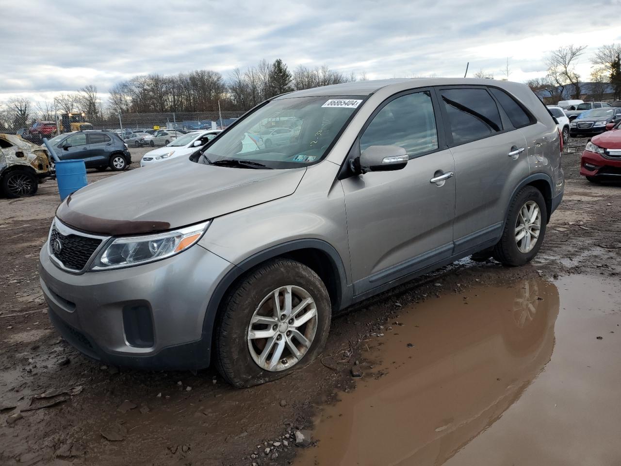  Salvage Kia Sorento