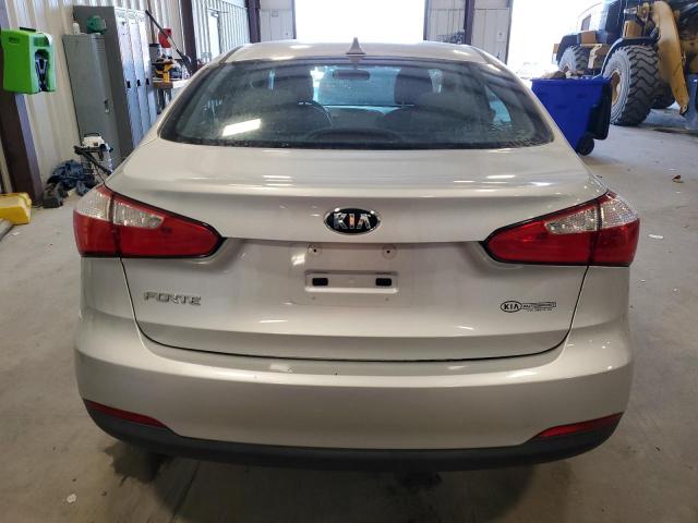 VIN KNAFK4A66G5524133 2016 KIA FORTE no.6