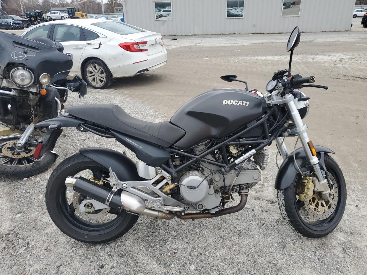 Lot #3032836020 2002 DUCATI MONSTER 75