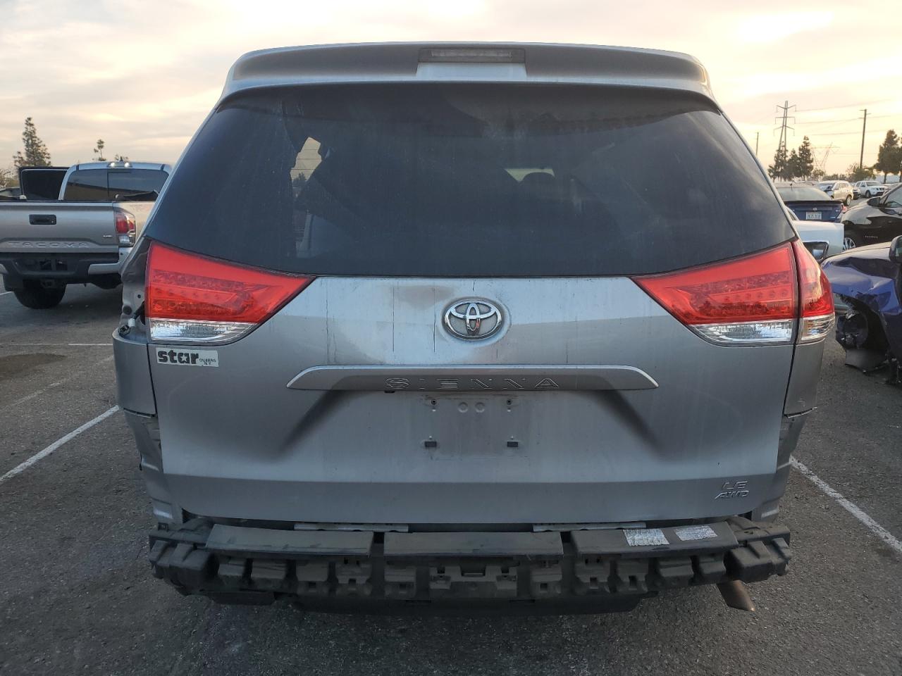 Lot #3027078828 2012 TOYOTA SIENNA LE