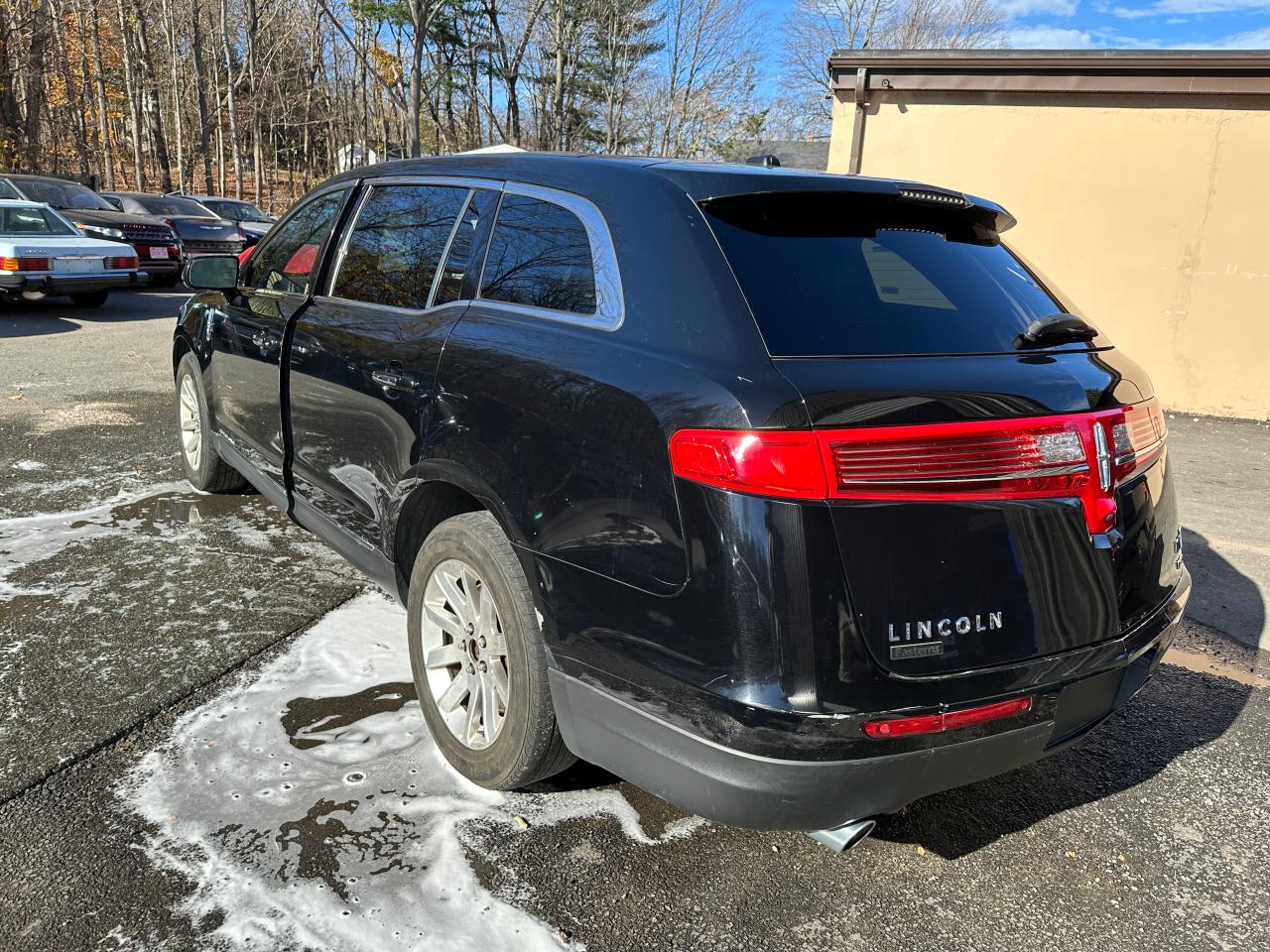 Lot #3040718794 2018 LINCOLN MKT