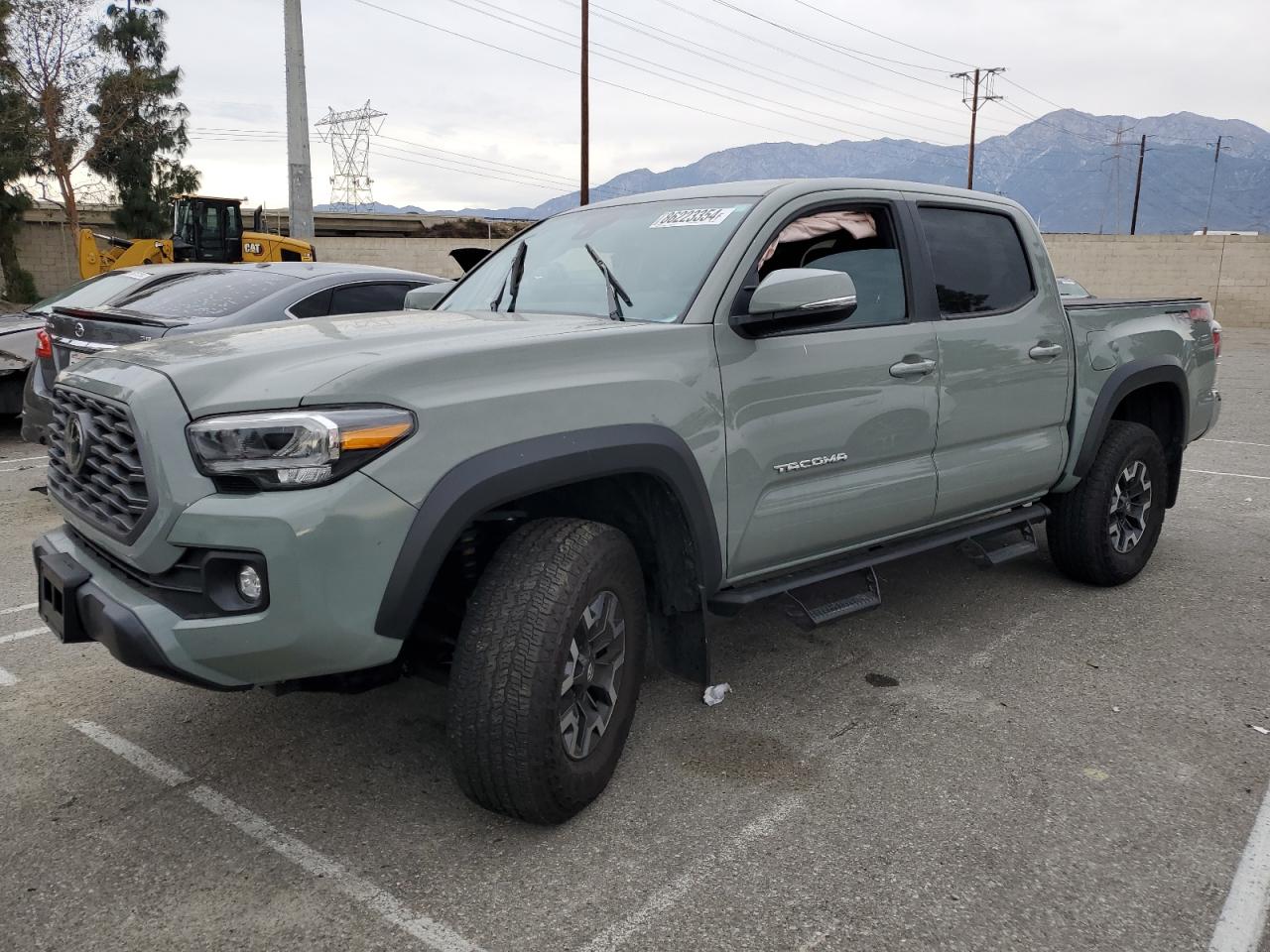  Salvage Toyota Tacoma