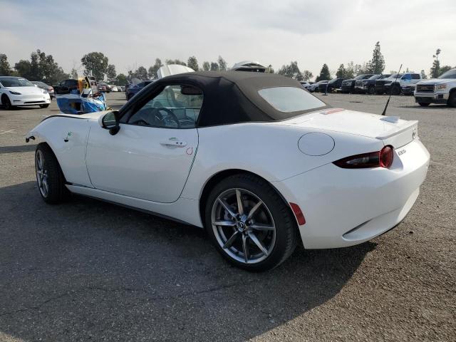 VIN JM1NDAD70P0559954 2023 MAZDA MX5 no.2