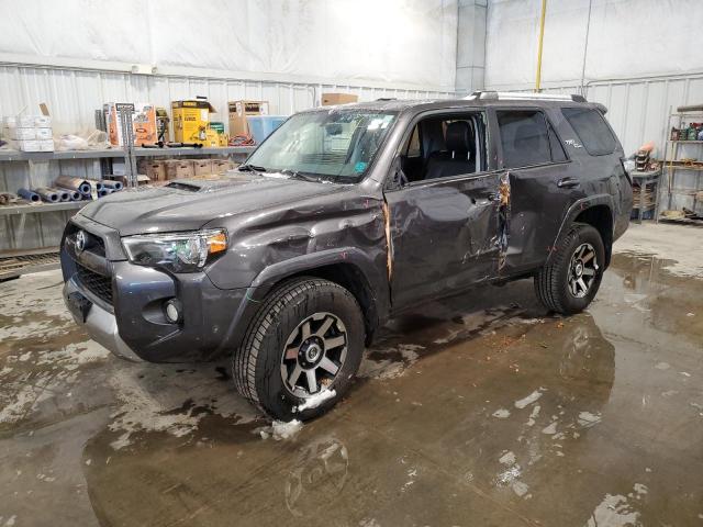 VIN JTEBU5JRXJ5587105 2018 TOYOTA 4RUNNER no.1