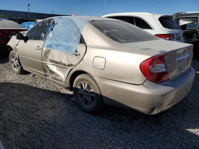 TOYOTA CAMRY LE 2004 beige sedan 4d gas 4T1BF30K94U575850 photo #3