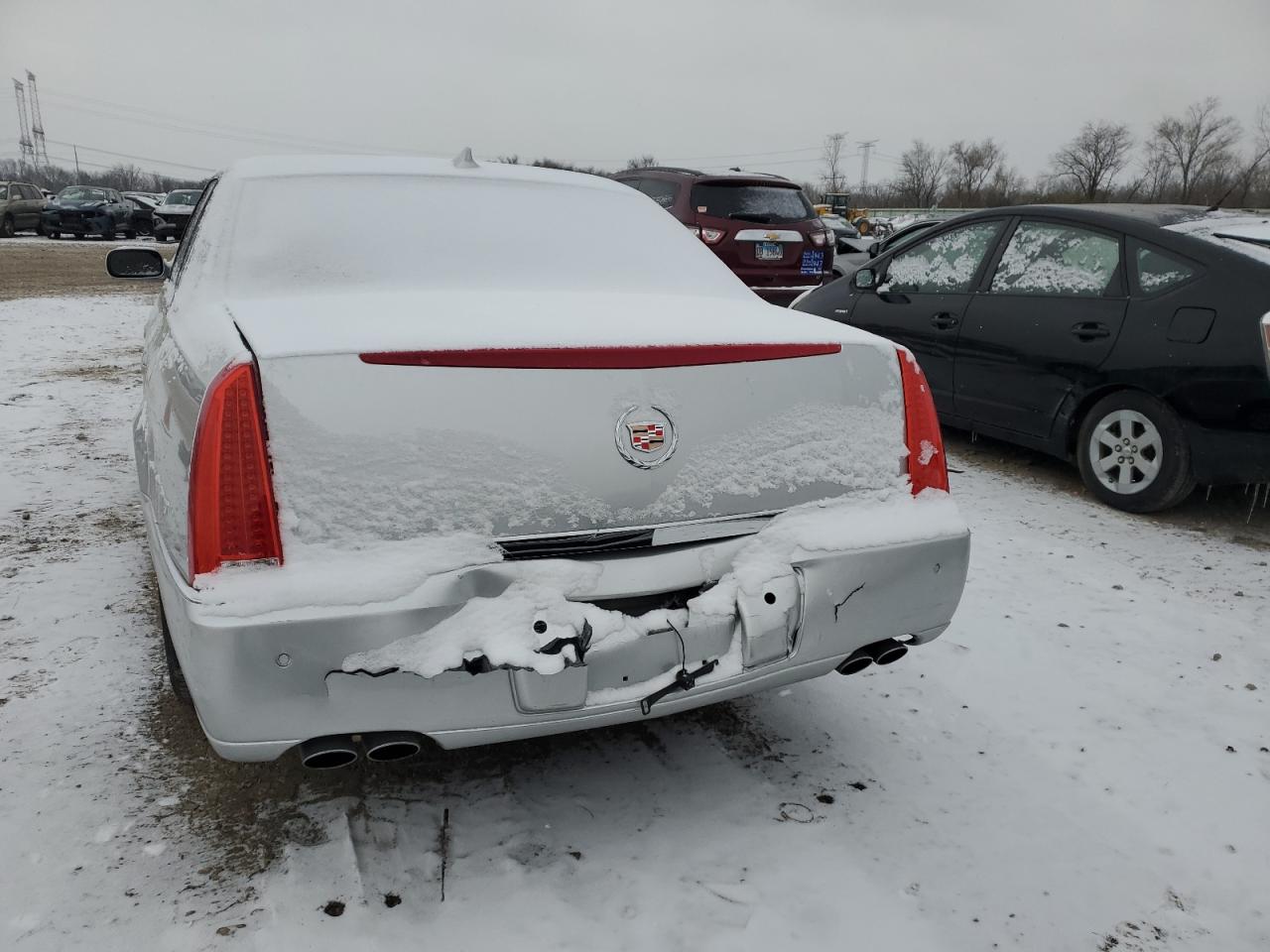 Lot #3024180875 2011 CADILLAC DTS PREMIU