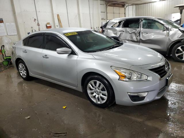 VIN 1N4AL3AP5FN335507 2015 NISSAN ALTIMA no.4