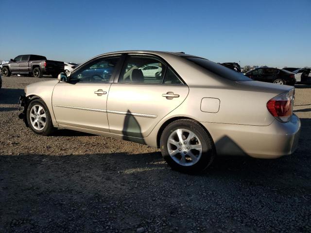 TOYOTA CAMRY LE 2005 gold  gas 4T1BF30K45U097001 photo #3