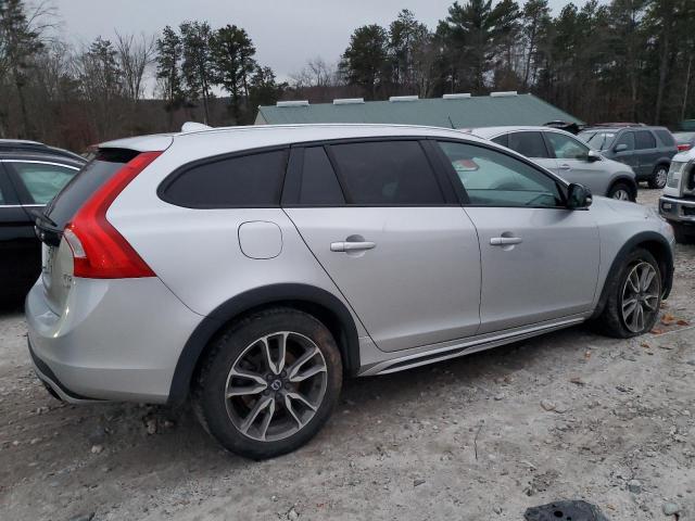 VOLVO V60 CROSS 2018 silver  gas YV440MWK4J2056026 photo #4