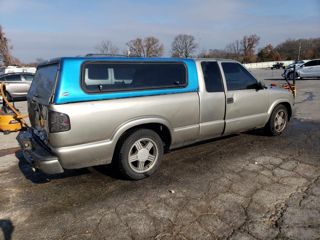 Lot #3033306823 2000 GMC SONOMA