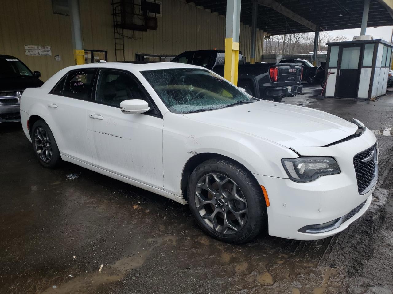 Lot #3055310341 2016 CHRYSLER 300 S