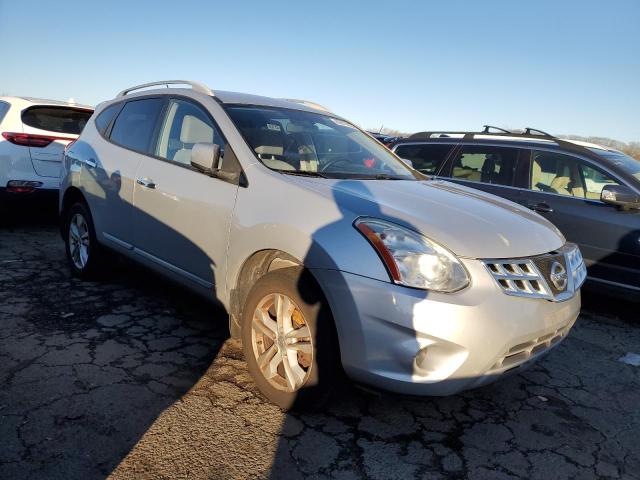 VIN JN8AS5MV7DW653188 2013 NISSAN ROGUE no.4