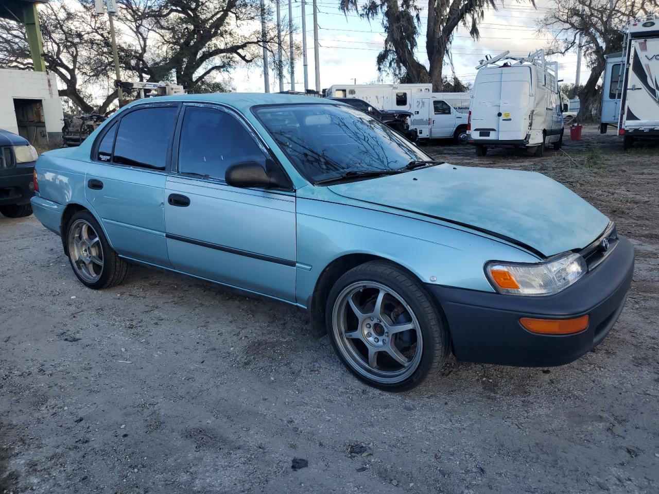 Lot #3044612254 1994 TOYOTA COROLLA LE