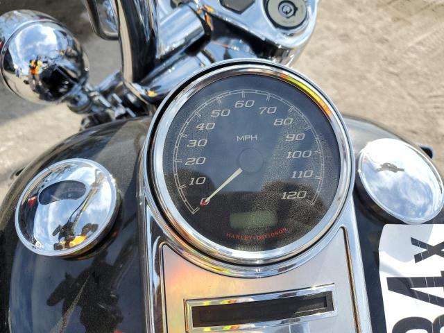 2019 HARLEY-DAVIDSON FLHR 1HD1FBC14KB624683