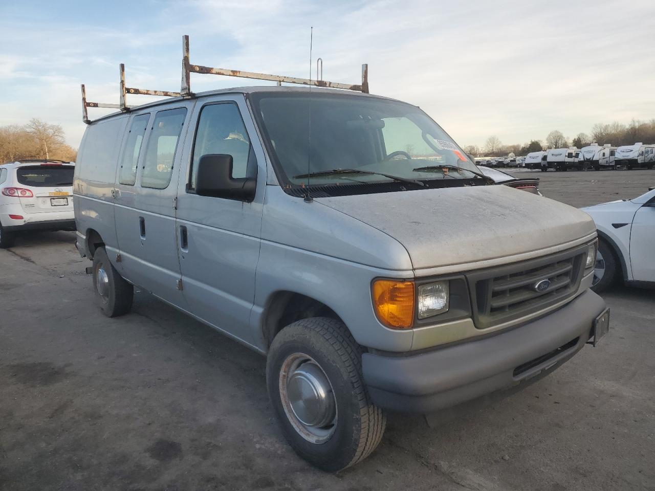 Lot #3036946801 2006 FORD ECONO 250