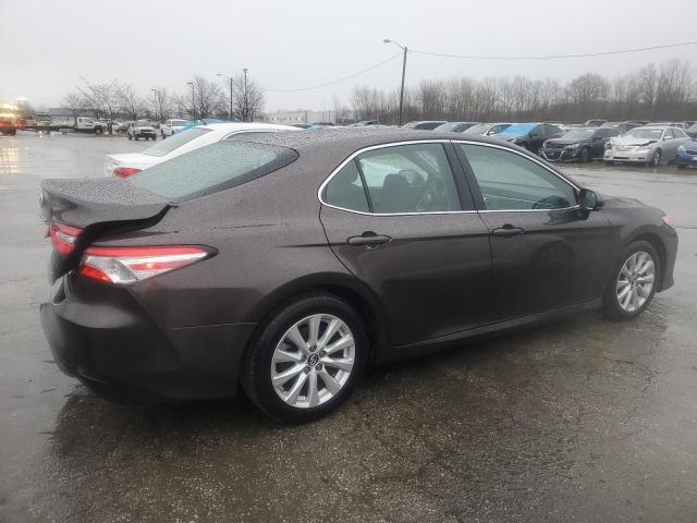 2018 TOYOTA CAMRY L - 4T1B11HK5JU631303
