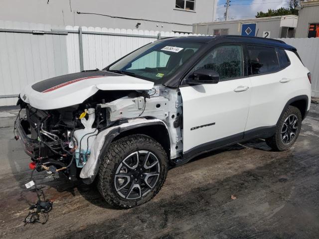 VIN 3C4NJDDN4RT148801 2024 JEEP COMPASS no.1