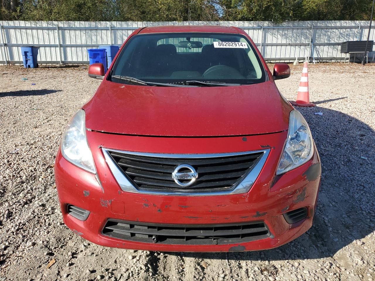 Lot #3048420118 2014 NISSAN VERSA S