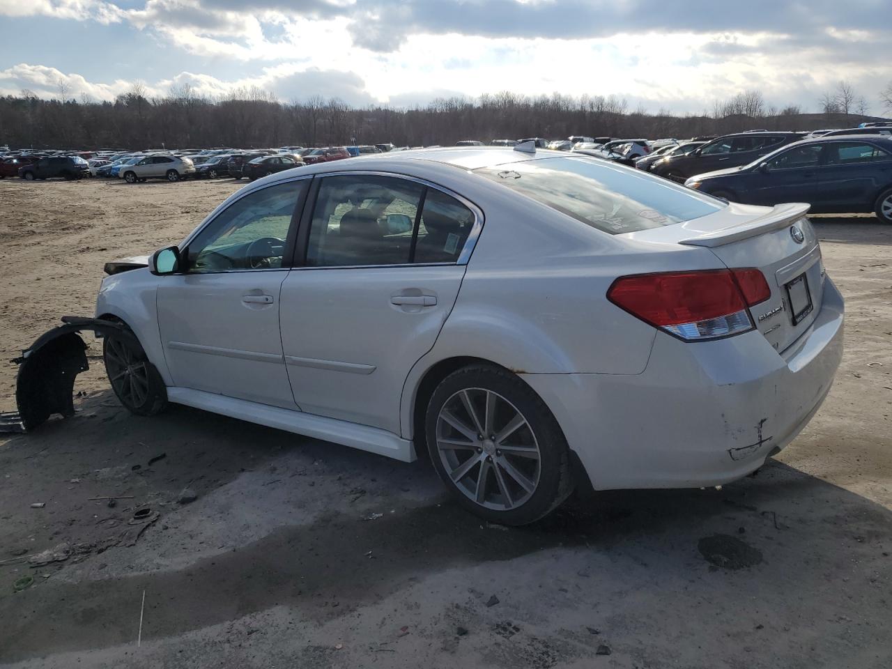 Lot #3044484747 2014 SUBARU LEGACY 2.5