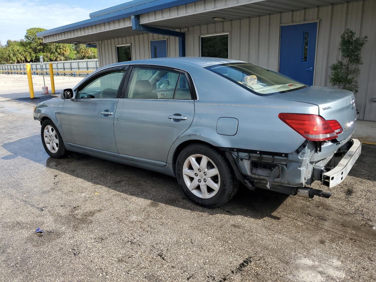 Lot #3038047250 2008 TOYOTA AVALON XL