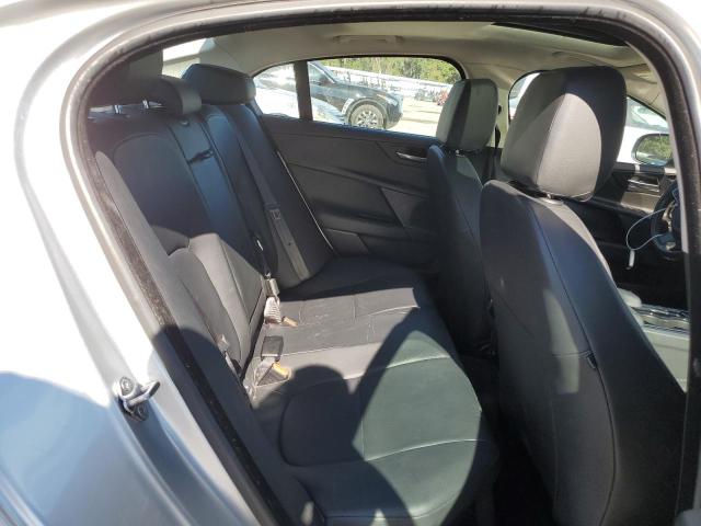 2017 JAGUAR XE PREMIUM SAJAD4BV6HA965932