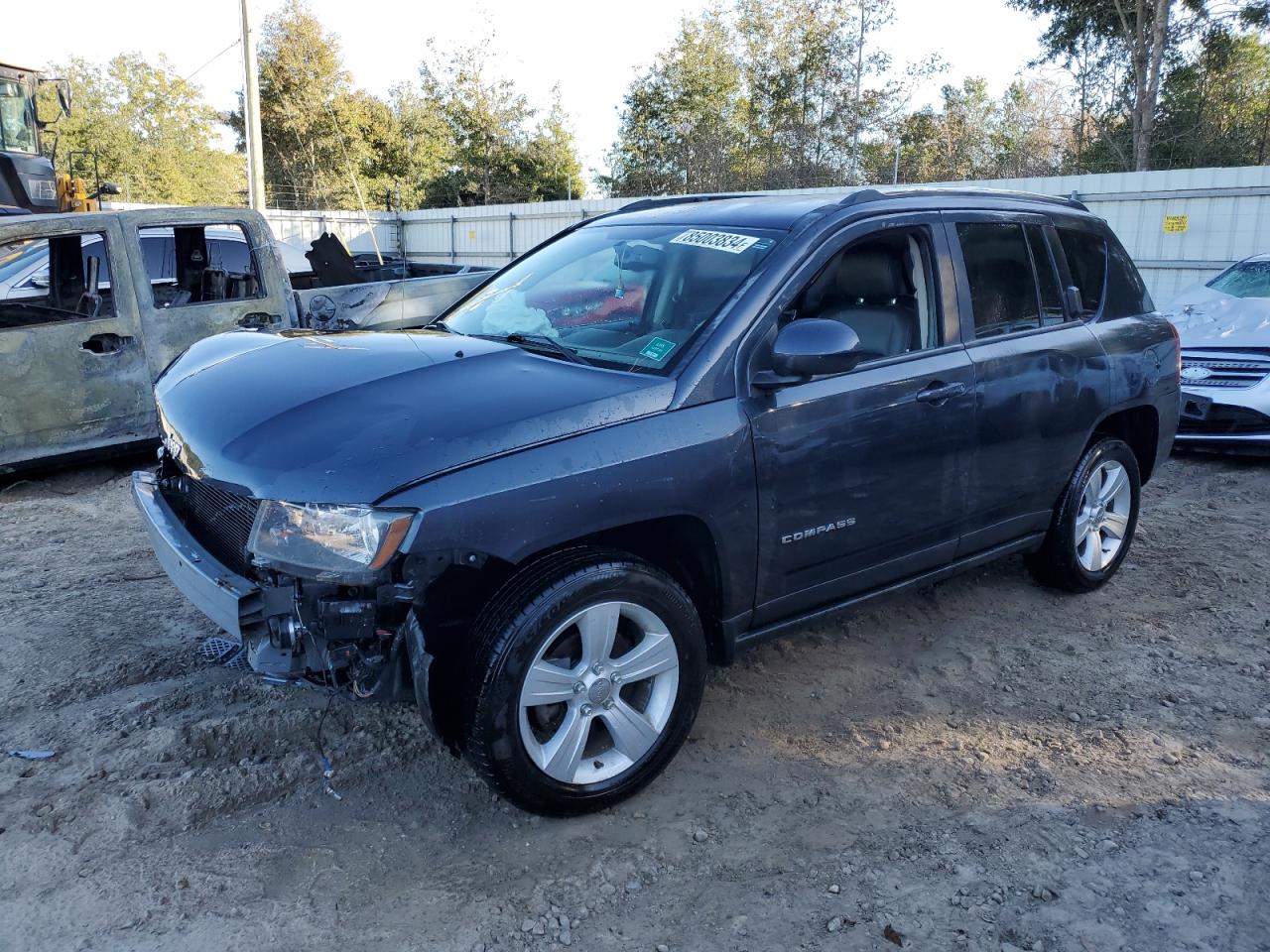  Salvage Jeep Compass