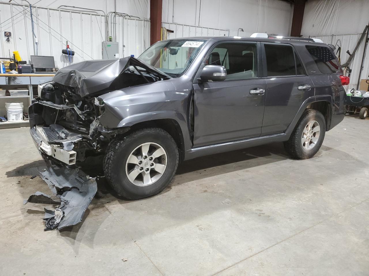 TOYOTA 4RUNNER SR5