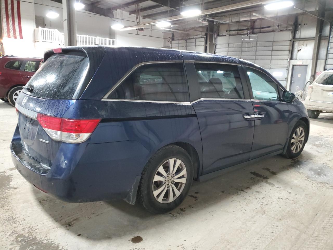 Lot #3028535929 2016 HONDA ODYSSEY SE