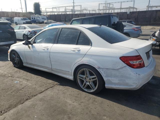 VIN WDDGF4HB5DR272576 2013 MERCEDES-BENZ C-CLASS no.2