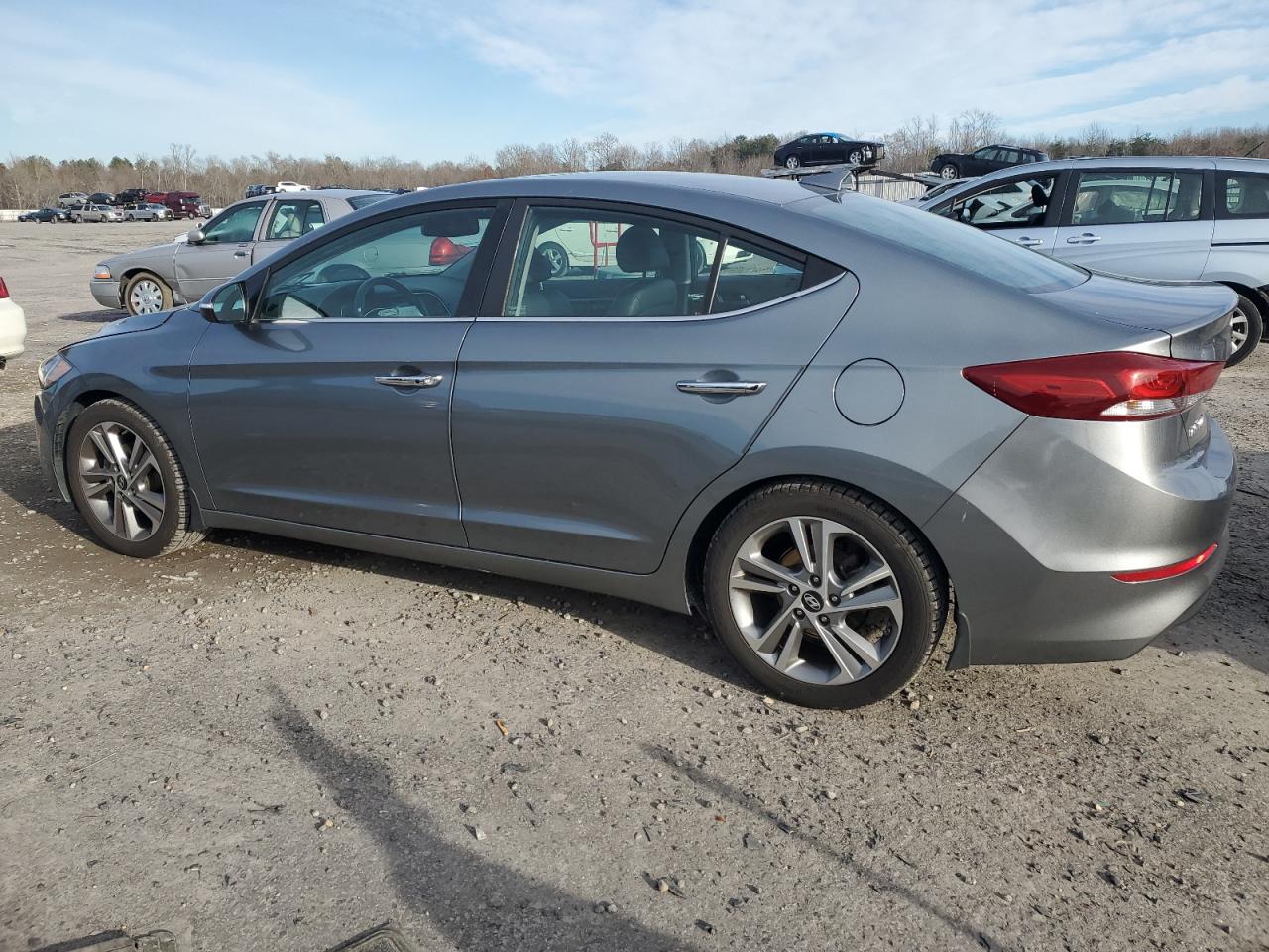 Lot #3040850804 2017 HYUNDAI ELANTRA SE