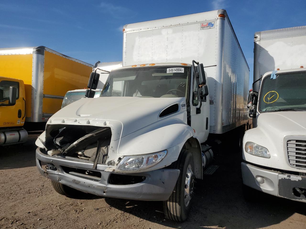 Lot #3049514670 2019 INTERNATIONAL 4000 4300