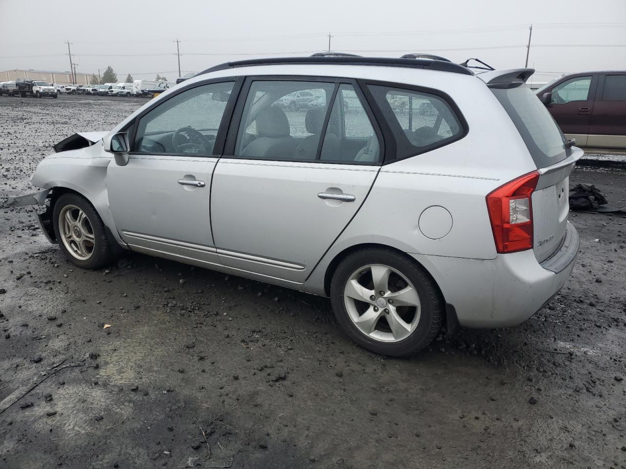 Lot #3045652643 2008 KIA RONDO LX