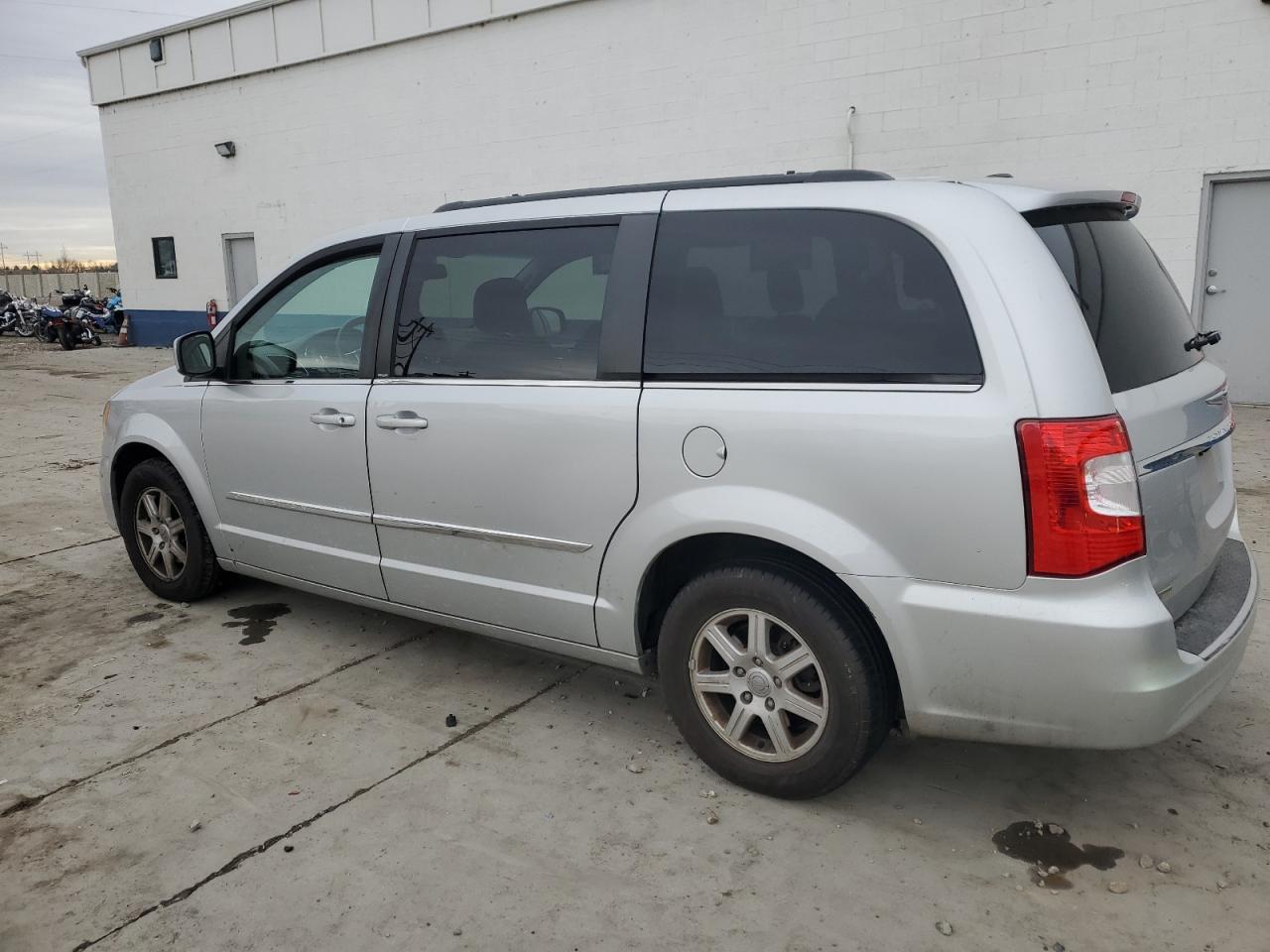 Lot #3026074950 2012 CHRYSLER TOWN & COU