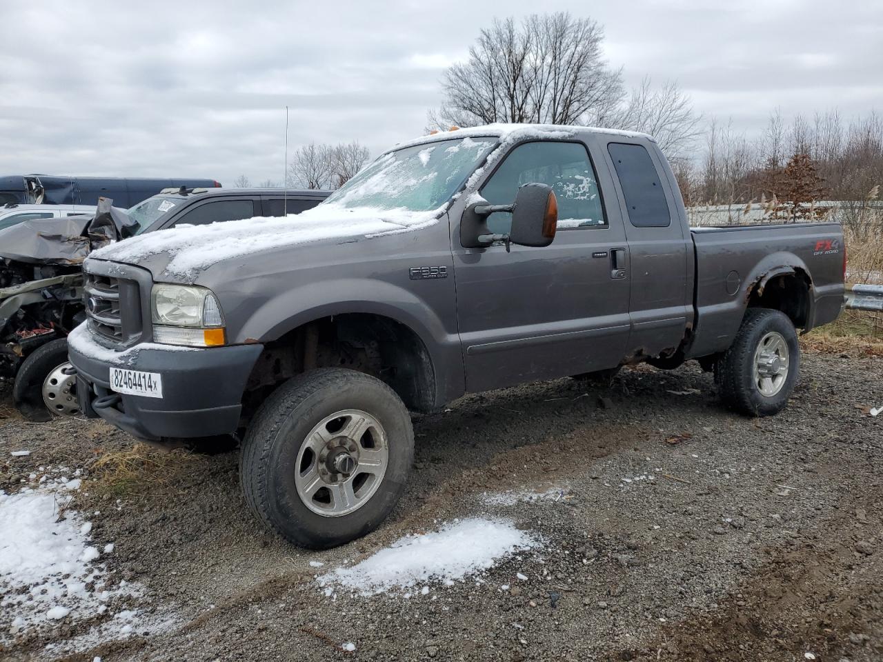 Lot #3020688963 2004 FORD F350 SRW S