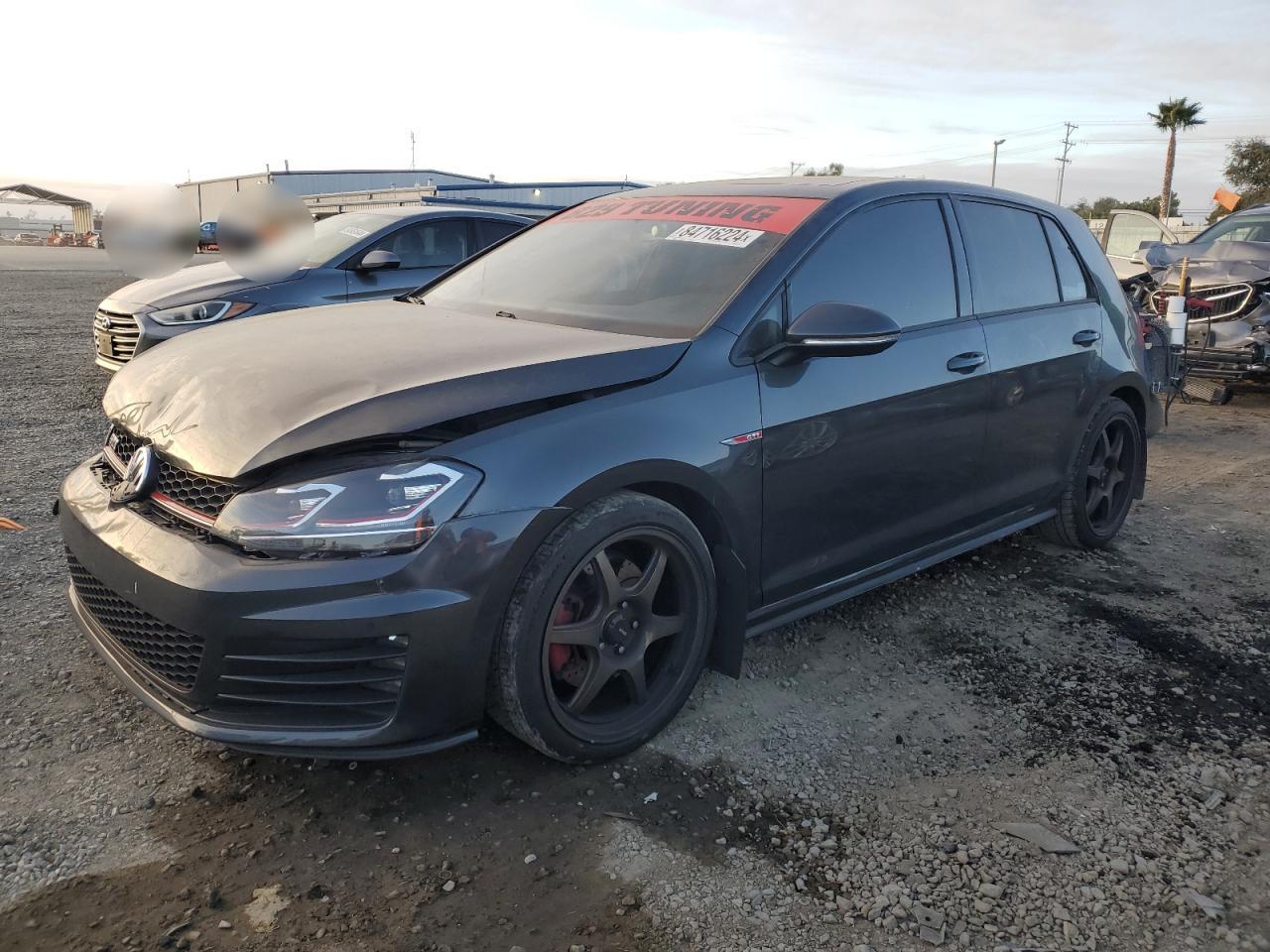 VOLKSWAGEN GOLF GTI